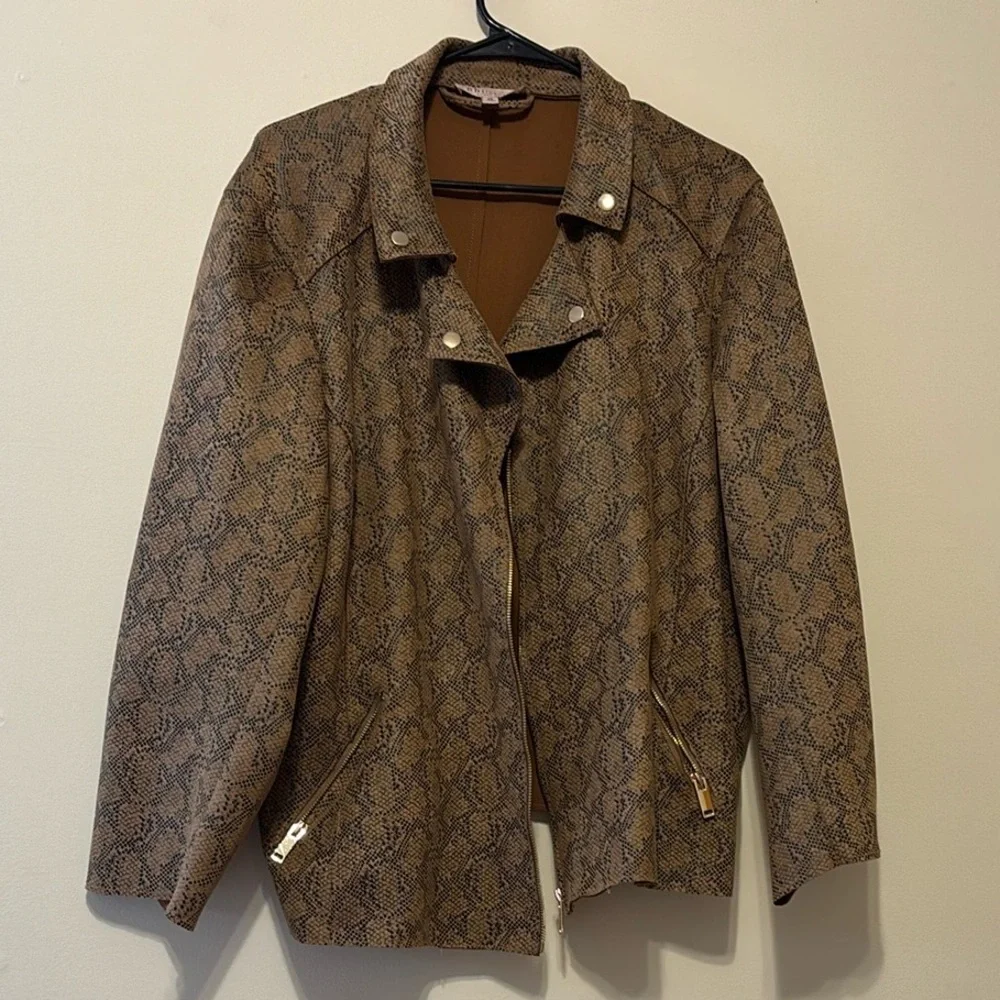 Philosophy Brown Leather Jacket with Textured Finish - Picture 1 of 8